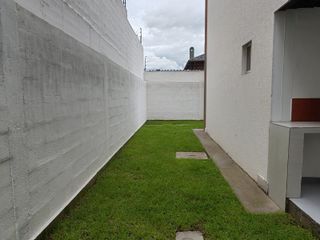 Foto 11 de Se Vende Hermoso Departamento de 2 Dorm. La Armenia 1 Valle de Los Chillos