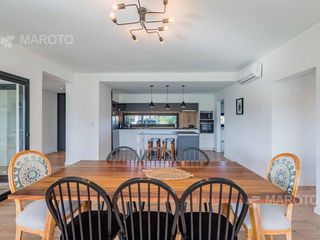 Foto 12 de CASA EN VENTA AL AGUA EN SAN MATIAS - CUATRO DORMITORIOS -
