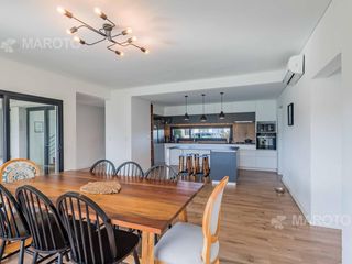 Foto 14 de CASA EN VENTA AL AGUA EN SAN MATIAS - CUATRO DORMITORIOS -