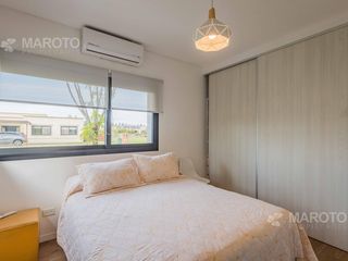 Foto 23 de CASA EN VENTA AL AGUA EN SAN MATIAS - CUATRO DORMITORIOS -