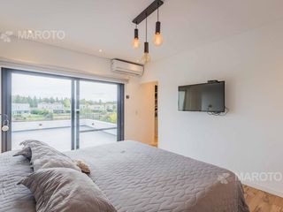 Foto 35 de CASA EN VENTA AL AGUA EN SAN MATIAS - CUATRO DORMITORIOS -