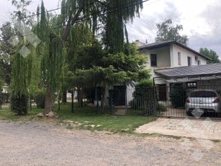 Foto 1 de VENTA CASA 5 DORMITORIOS  - B° CONFLUENCIA RURAL - NEUQUEN