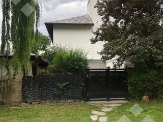 Foto 2 de VENTA CASA 5 DORMITORIOS  - B° CONFLUENCIA RURAL - NEUQUEN