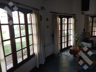 Foto 6 de VENTA CASA 5 DORMITORIOS  - B° CONFLUENCIA RURAL - NEUQUEN