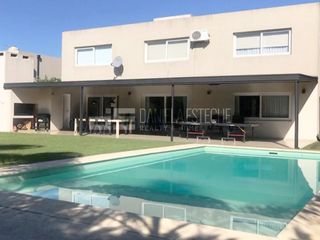 Foto 29 de Casa - Ayres de Pilar