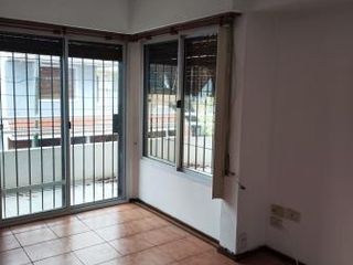 Foto 7 de Departamento en Temperley Oeste