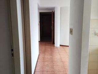 Foto 12 de Departamento en Temperley Oeste