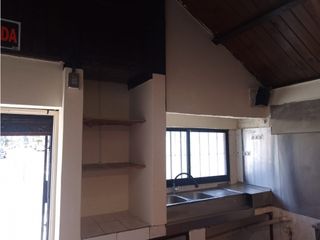 Foto 8 de Jipijapa, Local Comercial, 100m2, 2 Ambientes, 1 Baño