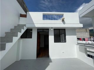 Foto 29 de Quitumbe, Casa Comercial en Venta, 362m2, 6 Ambientes