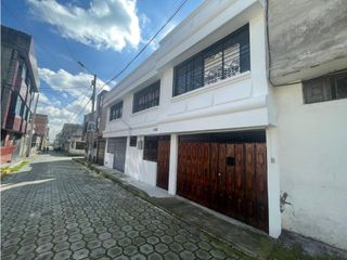 Foto 1 de Quitumbe, Casa Comercial en Venta, 362m2, 6 Ambientes