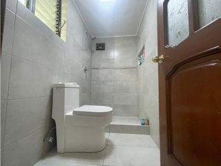 Foto 25 de Quitumbe, Casa Comercial en Venta, 362m2, 6 Ambientes
