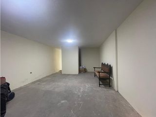 Foto 8 de Quitumbe, Casa Comercial en Venta, 362m2, 6 Ambientes