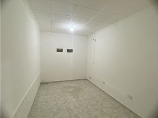 Foto 4 de ALQUILER CENTRICO, OFICINAS A LA CALLE, POS MNES