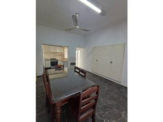 Foto 5 de Inkasa Inmobiliaria Alquila Casa en Ciudad Frente a Mercado Moreno.