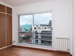 Foto 36 de Departamento en venta de 3 dormitorios con cochera en Macrocentro