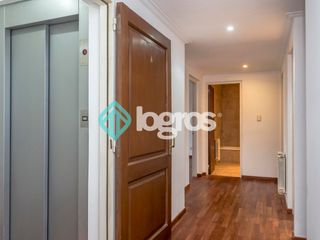 Foto 12 de Departamento en venta de 3 dormitorios con cochera en Macrocentro