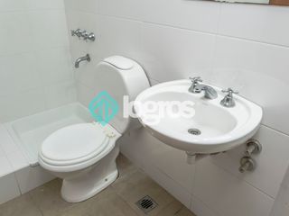 Foto 21 de Departamento en venta de 3 dormitorios con cochera en Macrocentro