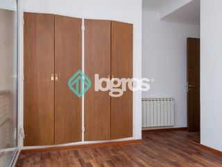 Foto 41 de Departamento en venta de 3 dormitorios con cochera en Macrocentro