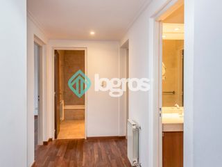 Foto 11 de Departamento en venta de 3 dormitorios con cochera en Macrocentro