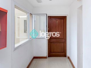 Foto 3 de Departamento en venta de 3 dormitorios con cochera en Macrocentro