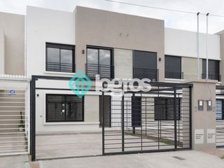 Foto 1 de Dúplex financiados en venta en Grand Bourg - Salta Capital