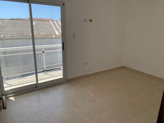 Foto 12 de Departamento en alquiler en Santa Teresita