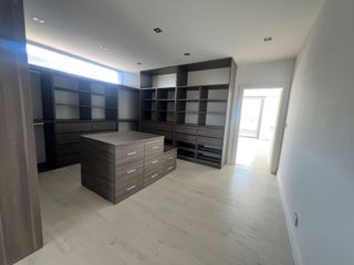 Foto 19 de VENTA CASA 7 AMB con SENSACIONAL VISTA AL GOLF