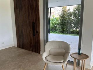 Foto 6 de VENTA CASA 7 AMB con SENSACIONAL VISTA AL GOLF