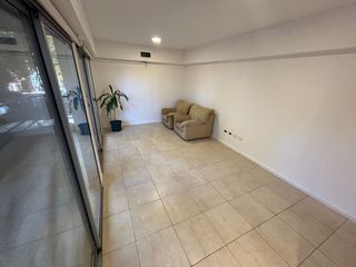Foto 6 de Alquiler Departamento de 2 Amb Belgrano
