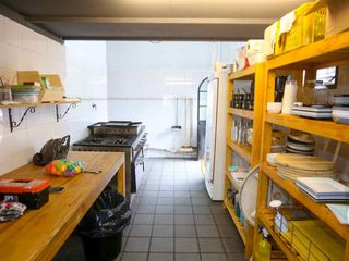Foto 11 de VENTA COMERCIAL EN BLOQUE EN ISIDRO CASANOVA