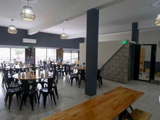 Foto 8 de VENTA COMERCIAL EN BLOQUE EN ISIDRO CASANOVA