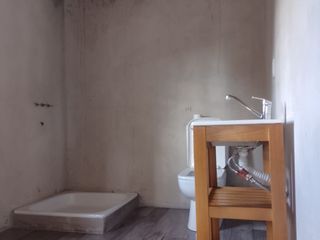 Foto 5 de VENTA CASA C/COCHERA MULTIFAMILIAR