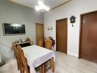 Foto 8 de VENTA CASA C/COCHERA MULTIFAMILIAR