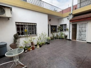 Foto 21 de VENTA CASA C/COCHERA MULTIFAMILIAR