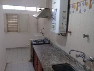 Foto 3 de VENTA DE DEPARTAMENTO 2 DORM.- BARRIO BELGRANO