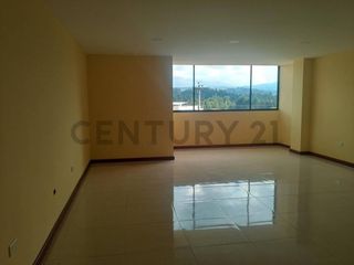 Foto 4 de RENTO 20 Oficinas Sangolqui  en Edificio - Sector Redondel del Colibri
