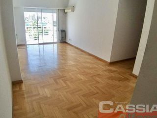 Foto 6 de DEPARTAMENTO 3 AMBIENTES CON COCHERA EXCELENTE UBICACIÓN MUY LUMINOSO