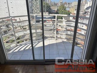 Foto 4 de DEPARTAMENTO 3 AMBIENTES CON COCHERA EXCELENTE UBICACIÓN MUY LUMINOSO