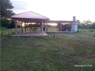 Foto 4 de VENDO LOTE EN LA VIA A TIERRALTA MOCHILA