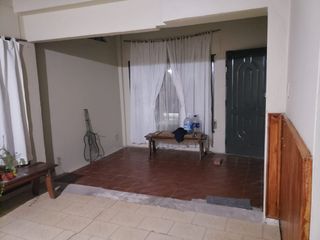 Foto 4 de CASA EN VENTA ZONA CENTRICA PIPINAS PUNTA INDIO
