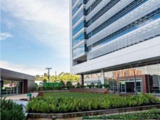 Foto 1 de SE VENDE LOCAL COMERCIAL SECTOR 127 AV CORDOBA
