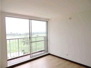Foto 4 de SE VENDE APARTAMENTO EN GRAN GRANADA, ENGATIVA, BOGOTA