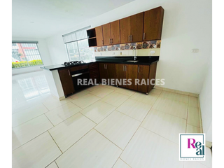 Foto 1 de ARRIENDO CASA ESQUINERA UNIFAMILIAR CERCA AL CENTRO COMERCIAL VIVA