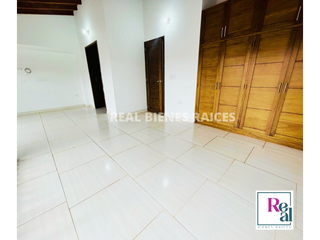 Foto 16 de ARRIENDO CASA ESQUINERA UNIFAMILIAR CERCA AL CENTRO COMERCIAL VIVA