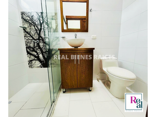 Foto 18 de ARRIENDO CASA ESQUINERA UNIFAMILIAR CERCA AL CENTRO COMERCIAL VIVA