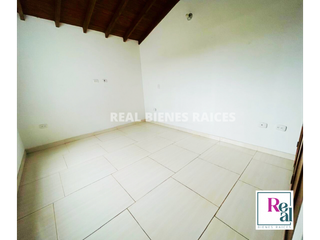 Foto 21 de ARRIENDO CASA ESQUINERA UNIFAMILIAR CERCA AL CENTRO COMERCIAL VIVA