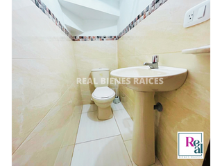 Foto 9 de ARRIENDO CASA ESQUINERA UNIFAMILIAR CERCA AL CENTRO COMERCIAL VIVA