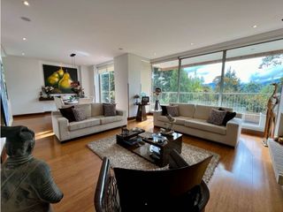 Foto 6 de Increíble apartamento en venta con vista verde y terrazas en Sotileza