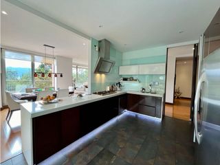 Foto 10 de Increíble apartamento en venta con vista verde y terrazas en Sotileza