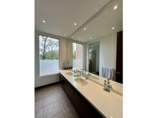 Foto 24 de Increíble apartamento en venta con vista verde y terrazas en Sotileza